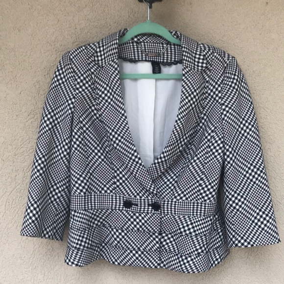 White House Black Market Jackets & Blazers - White House Black Market blazer
